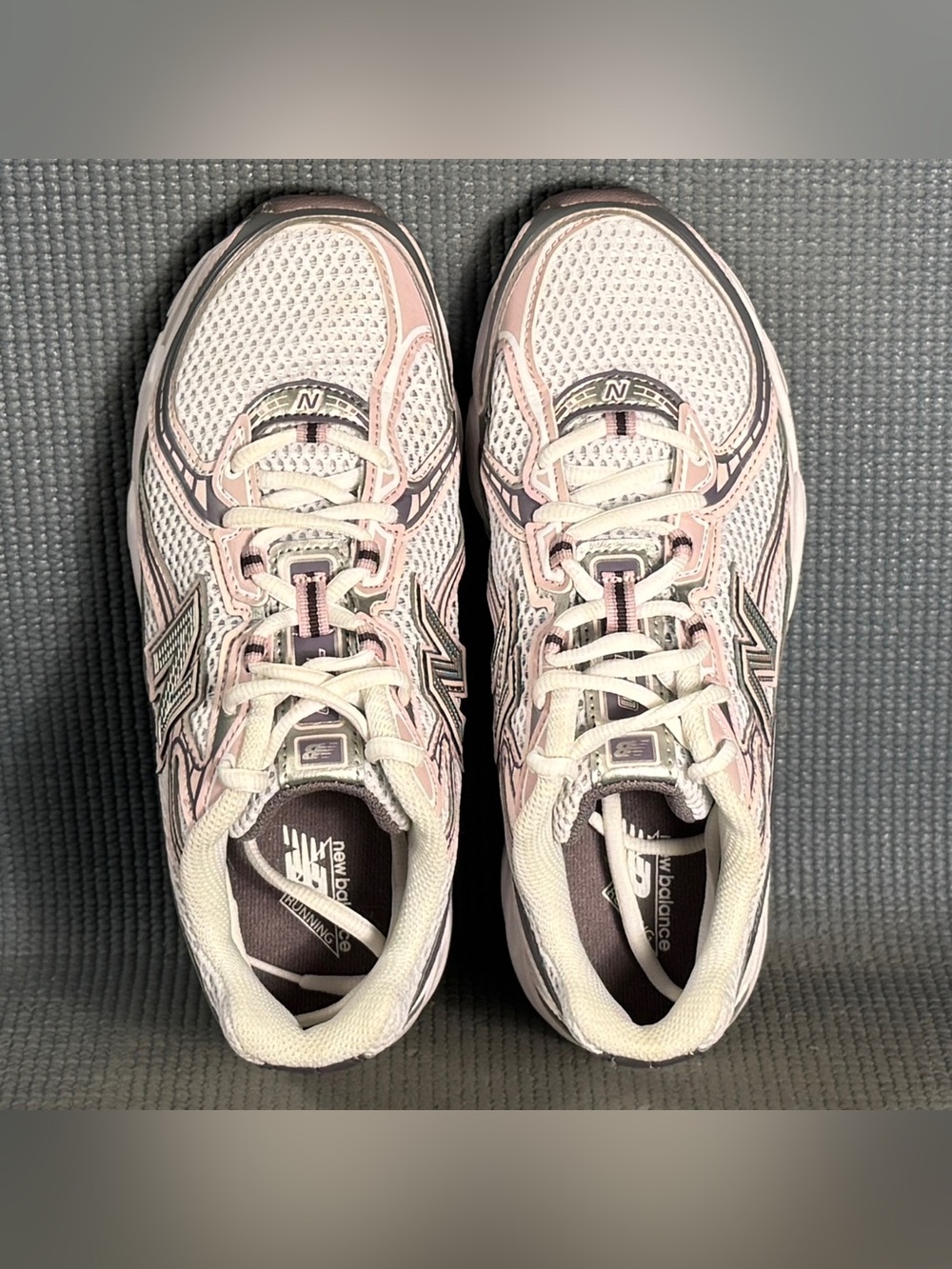 New Balance 740 Athletic Casual Shoes Women’s Size 6 - Picture 5 of 9